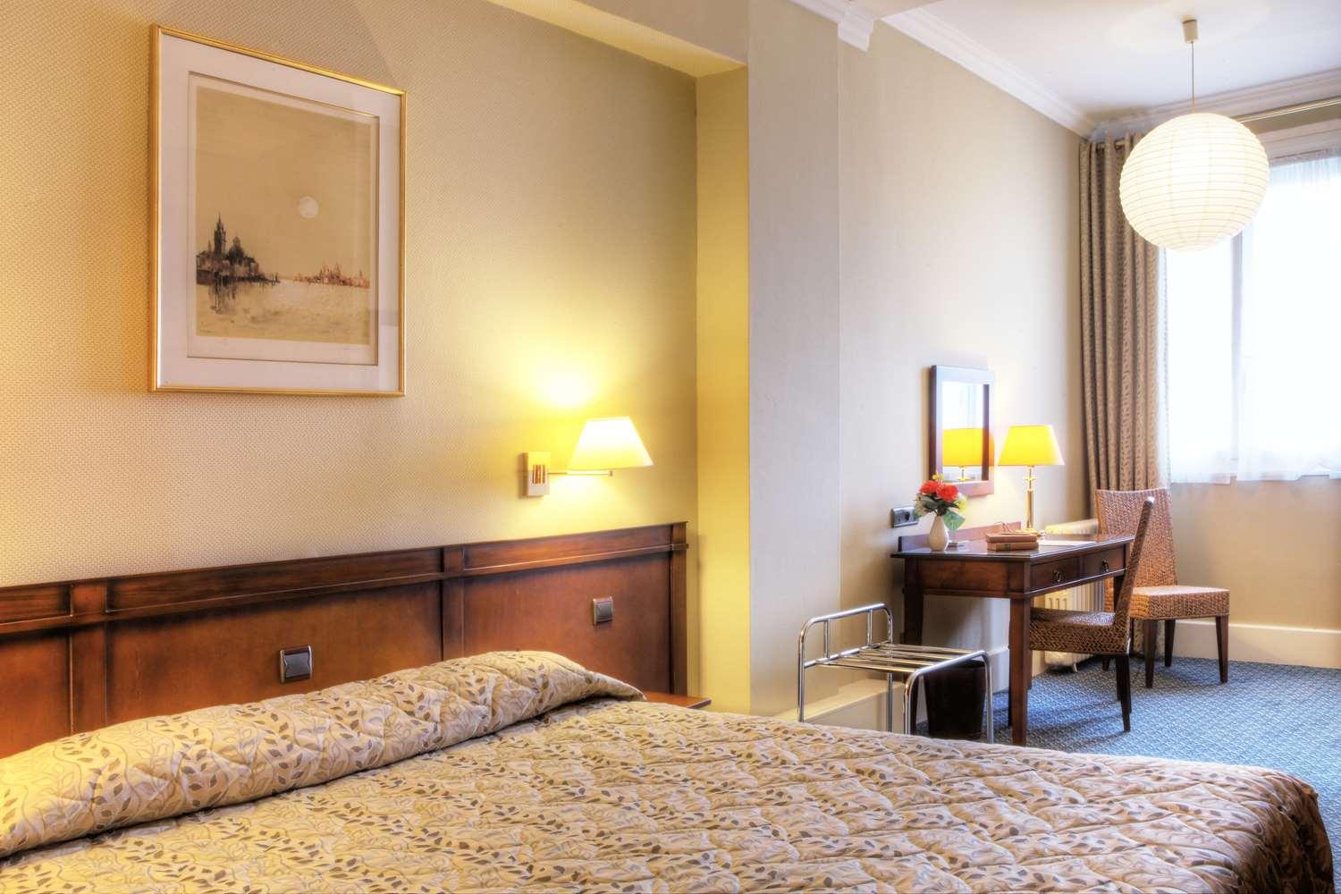 Best Western De Diane Nevers Buitenkant foto