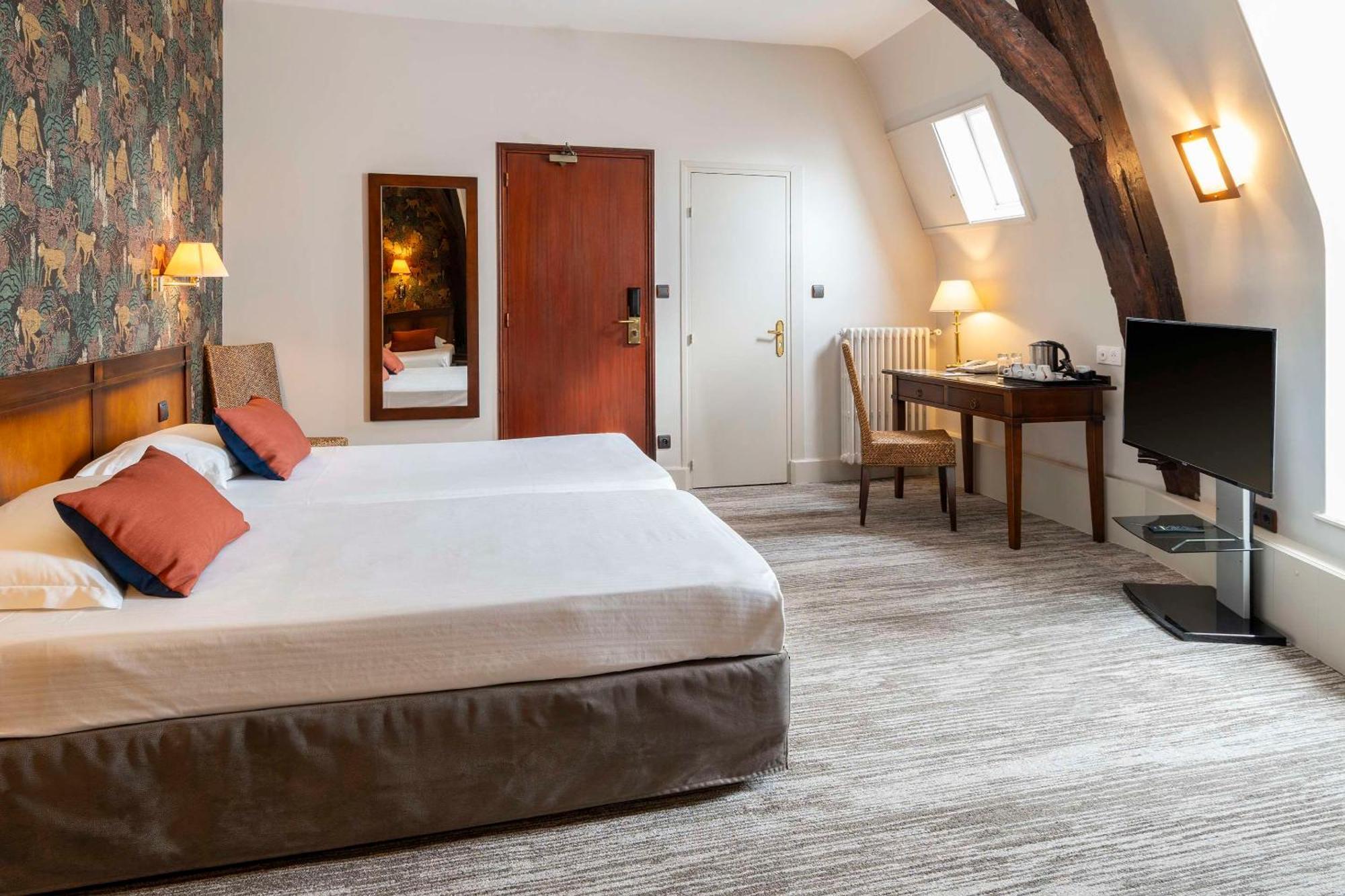 Best Western De Diane Nevers Buitenkant foto